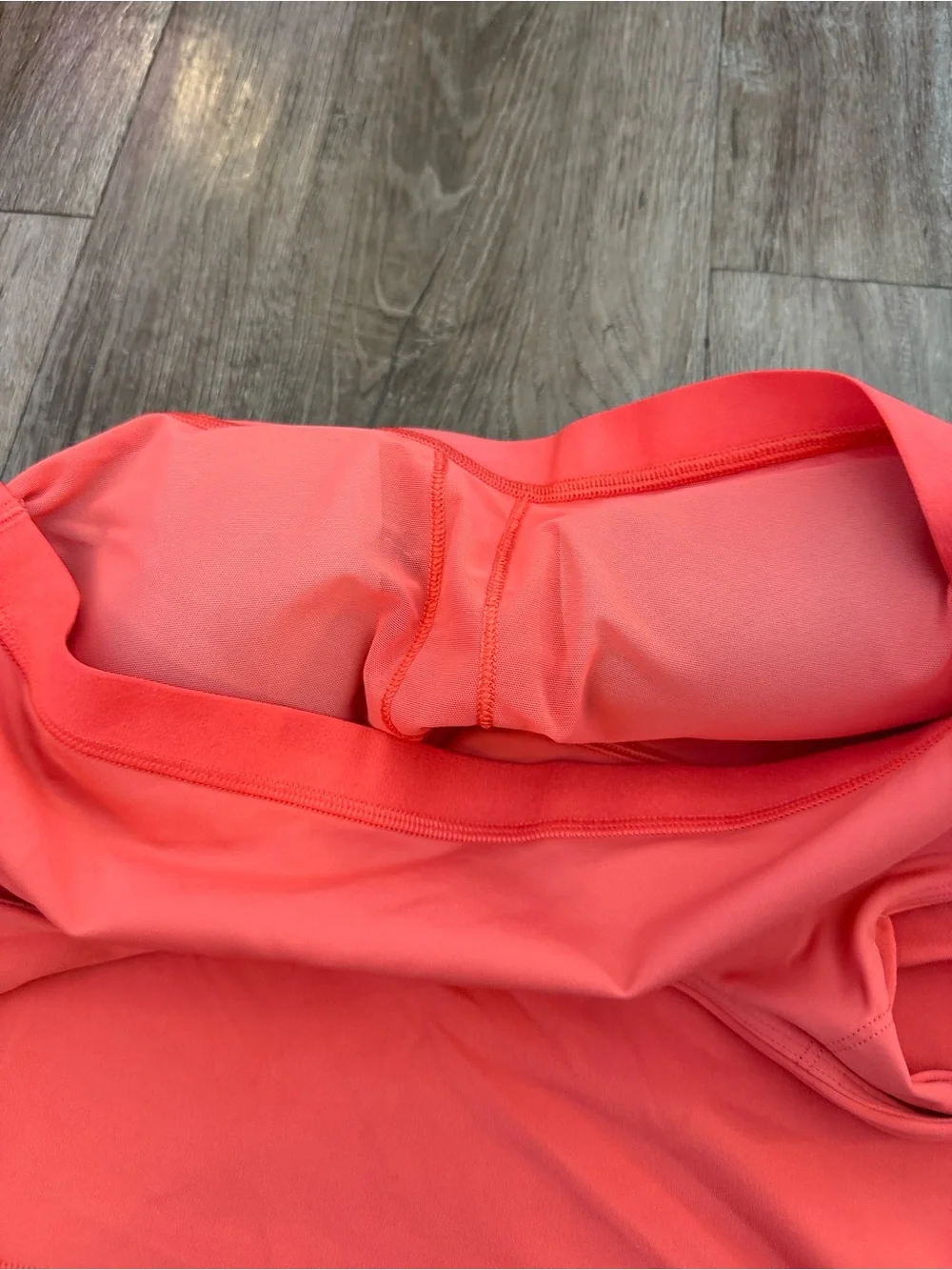 VUORI AllTheForm Bright Coral Matching Set Size Medium NWT Tank + Shorts $138
